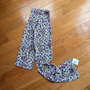 NWT Vera Bradley Retired Plum Petals Knitted Scarf Purple & White Floral